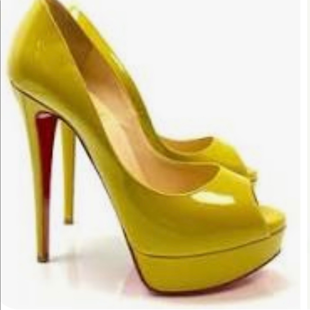 Louboutin lady peep